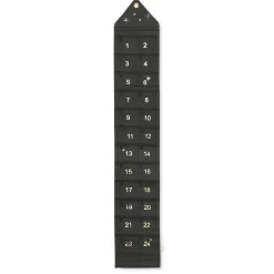 Ferm Living Adventskalender Star Textil Grun / Stoff - 24 Tage / L 25 X H 150 Cm - Dunkelgrun Sale