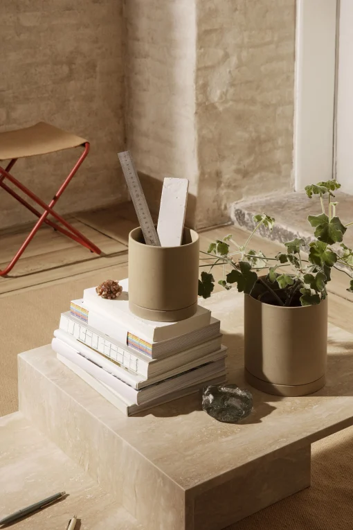 Ferm Living Blumentopf Sekki Large Keramik Beige / O 15,7 X H 17,7 Cm - Steinzeug - Sand Outlet