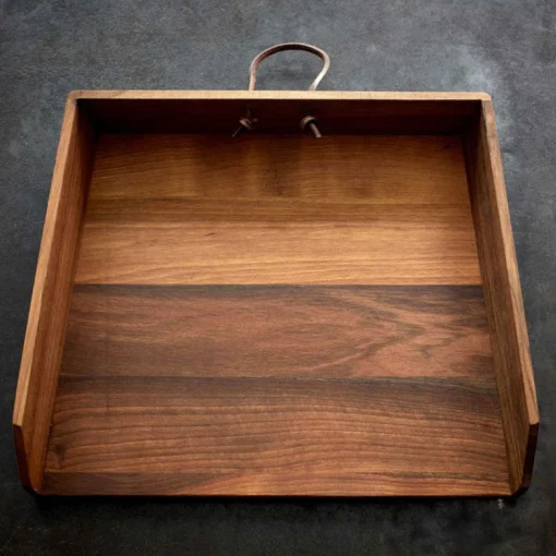 Malle W. Trousseau Brotschneidebrett  Holz Natur / Tablett - 32,5 X 28 Cm - Nussbaum Fashion