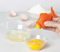 Pa Design Dotterabscheider Yolkfish Plastikmaterial/ Eiertrenner - Rot Outlet