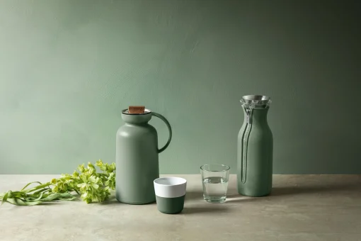 Eva Solo Isolierkrug Silhouette Plastikmaterial Grun / 1 L - STöpfen Aus Eiche - Kaktus-Grun Online