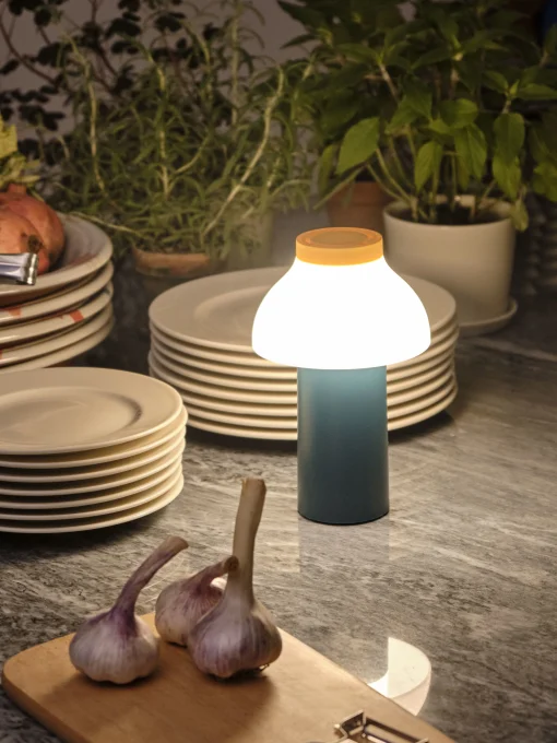 Hay Kabellose, Wiederaufladbare Außenlampe Pc Portable Plastikmaterial Blau Grun / Fur Den Außenbereich - Aufladbar Uber Usb - Gelb - Ozeangrun - Weis Fashion