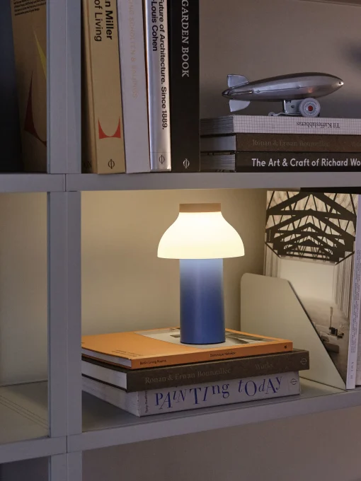 Hay Kabellose, Wiederaufladbare Außenlampe Pc Portable Plastikmaterial Blau / Fur Den Außenbereich - Aufladbar Uber Usb - Himmelblau - Terrazzo - Weis Best Sale
