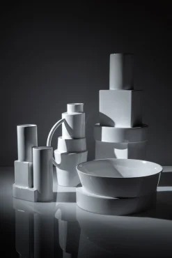 Tom Dixon Karaffe Block Keramik/ O 18 Cm X H 35 Cm - Weis Clearance
