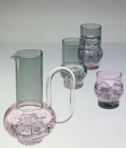 Tom Dixon Karaffe Bump Glas Rosa / Mundgeblasenes Glas - Rauchgrau - Rosa Sale