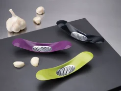 Joseph Joseph Knoblauchpresse Rocker Plastikmaterial- Grun Flash Sale