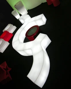 Slide Leuchtender Blumentopf Cubic Yo Lumineux Plastikmaterial- Weis Sale
