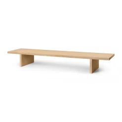 Ferm Living Niedrige Konsole Kona Holz Natur / L 140 X H 20 Cm - Eiche Hell Shop