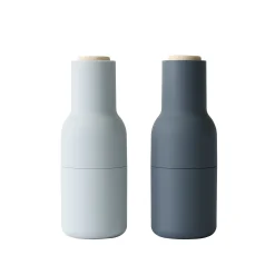 Menu Pfeffer- Und Salzmuhlen-Set Bottle Plastikmaterial Blau / 2Er-Set - Soft Touch Silikon - Blau - Buche Sale