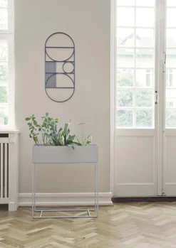 Ferm Living Plant Box Pflanzengefas Mit Gestell / L 60 Cm X H 65 Cm - Hellgrau Hot