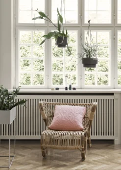Ferm Living Plant Box Pflanzengefas Mit Gestell / L 60 Cm X H 65 Cm - Hellgrau Hot