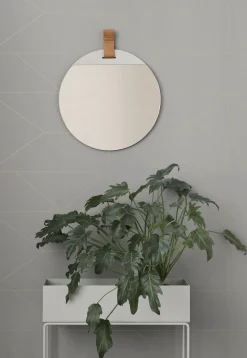 Ferm Living Plant Box Pflanzengefas Mit Gestell / L 60 Cm X H 65 Cm - Hellgrau Hot