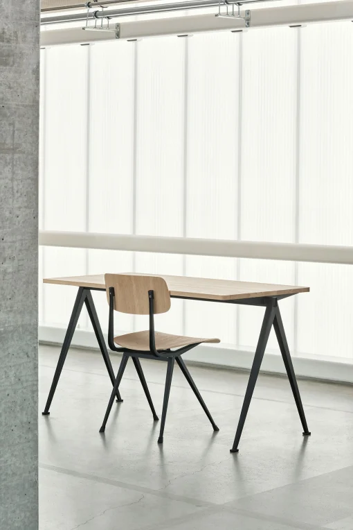 Hay Rechteckiger Tisch Pyramid N°01 Metall Schwarz Holz Natur / 140 X 65 Cm - Neuauflage Des Originals Von 1959 - Eiche Hell - Schwarz Fashion