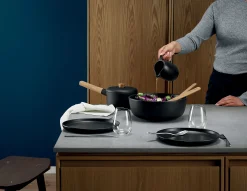 Eva Solo Salatschussel Nordic Kitchen Keramik Schwarz / 3,2 L - Schwarz Mattiert Fashion