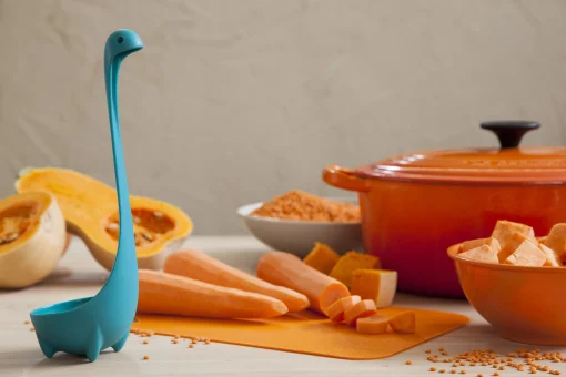 Pa Design Schopfkelle Nessie Plastikmaterial Rosa - Himbeere Hot