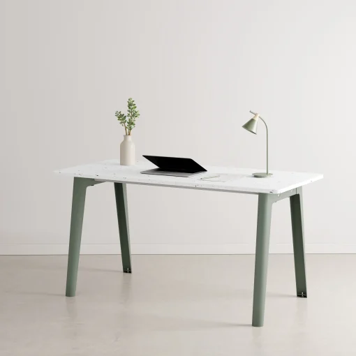 TIPTOE Schreibtisch New Modern Plastikmaterial Grau / 150 X 70 Cm - Recycling-Kunststoff - Eukalyptusgrau - Weis Gesprenkelt Shop