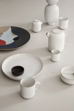 Ferm Living Servierplatte Ceramic Keramik / O 37,5 Cm - Kann An Der Wand Befestigt Werden - Bunt Discount