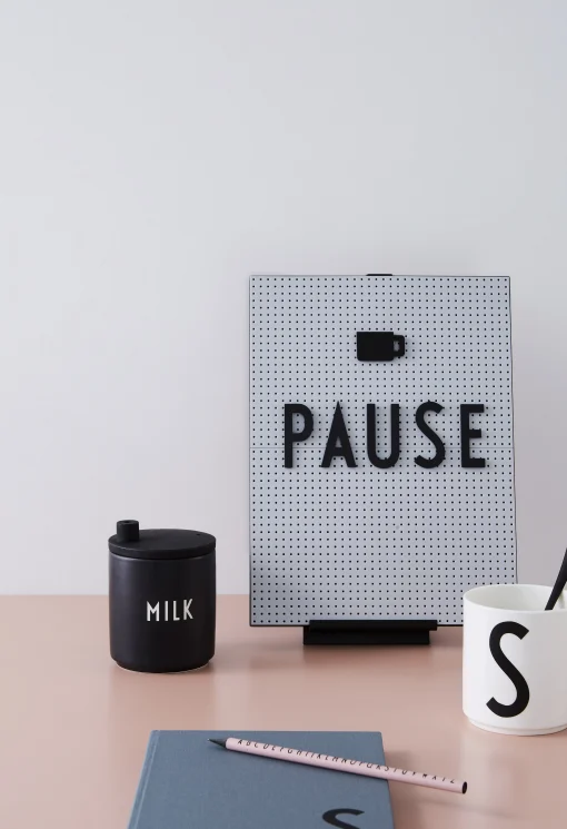 Design Letters Set Symboles Food Plastikmaterial/ Fur Memo-Board - Schwarz Best Sale