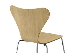 Fritz Hansen Stapelbarer Stuhl Serie 7 Holz Natur Holz Natur - Eiche New