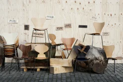 Fritz Hansen Stapelbarer Stuhl Serie 7 Holz Natur Holz Natur - Eiche New