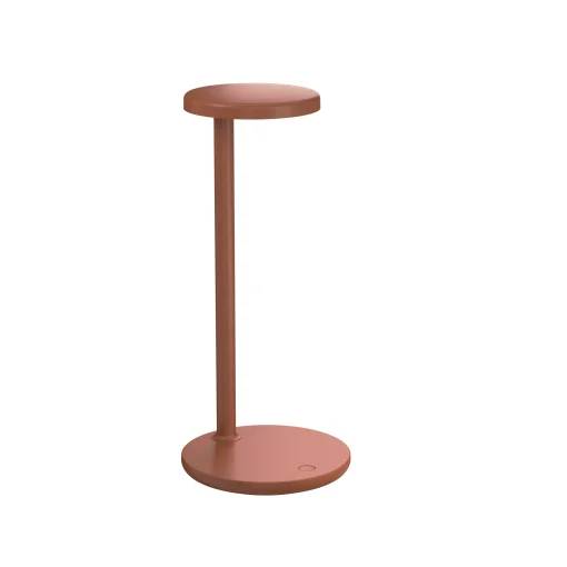 Flos Tischleuchte Oblique Qi Led Metall Rot Orange / Led - Mit Usb-C-Anschluss Und Induktionsladegerat - Rostfarben/ Matt Sale