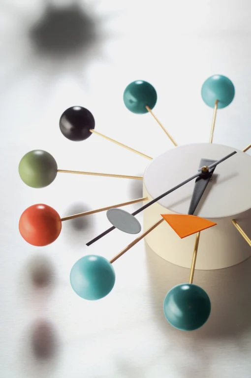 Vitra Wanduhr Ball Clock Holz / By George Nelson, 1948-1960 / O 33 Cm - Bunt Clearance